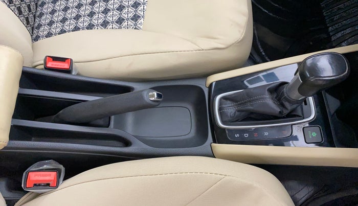 2020 Honda City 1.5L I-VTEC ZX CVT, Petrol, Automatic, 40,734 km, Gear Lever