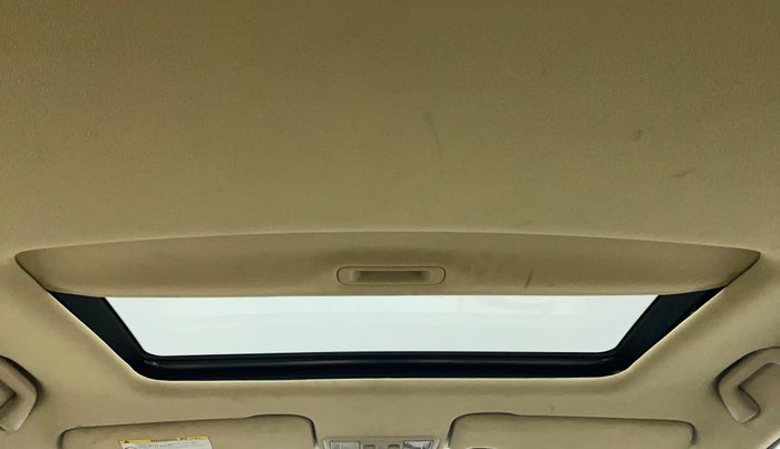 2012 Honda Civic 1.8V AT SUN ROOF, Petrol, Automatic, 93,162 km, Moonroof/ Sunroof
