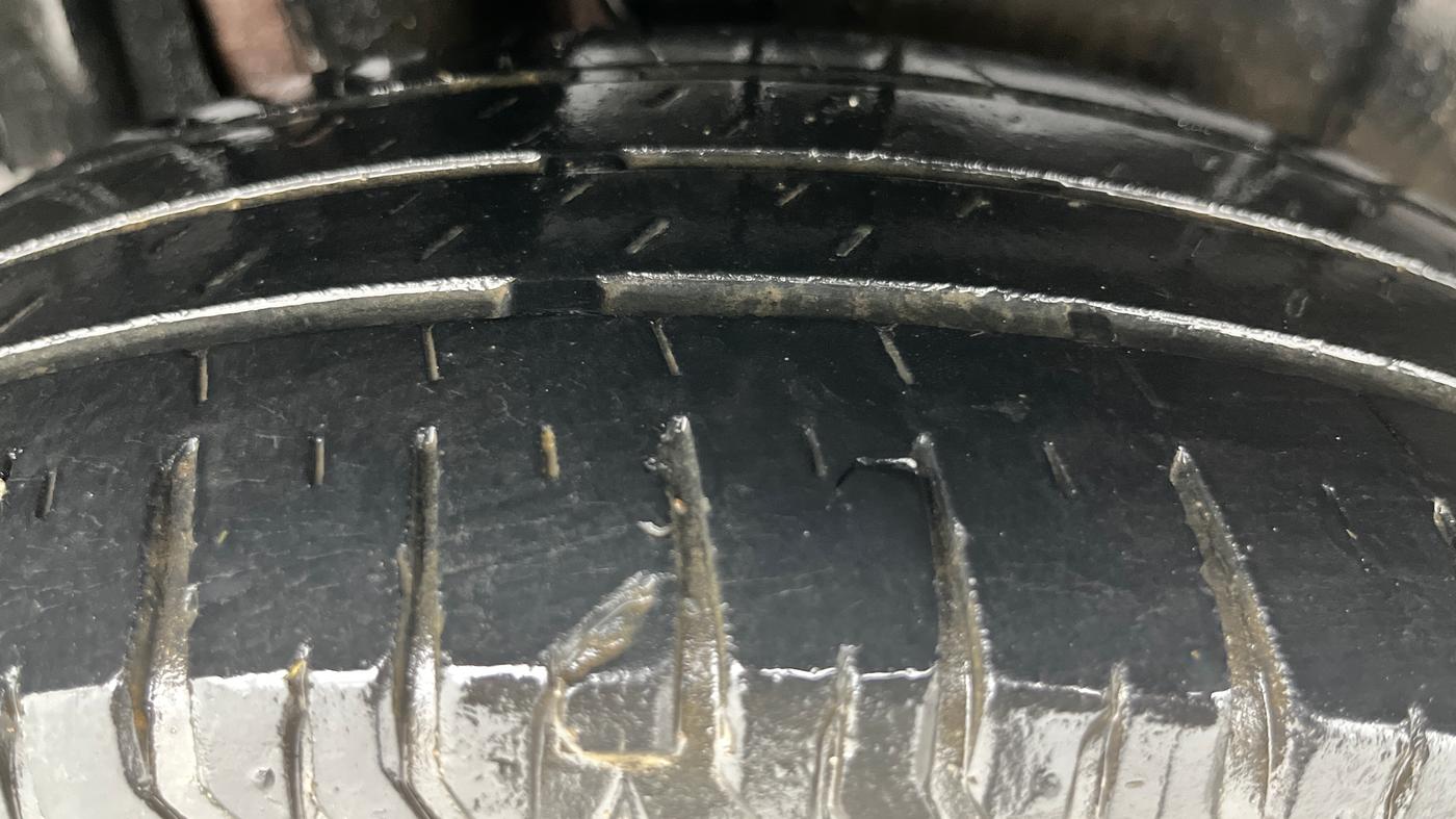 2021 Maruti Ertiga VXI AT SHVS, Petrol, Automatic, 62,696 km, Right Rear Tyre Tread