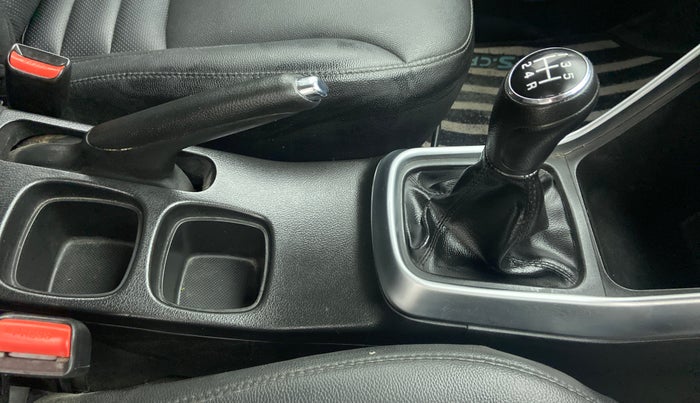 2018 Maruti S Cross ZETA 1.3 SHVS, Diesel, Manual, 22,993 km, Gear Lever