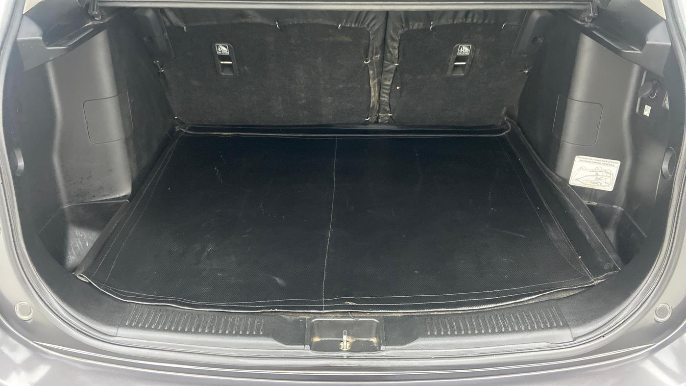 2018 Maruti S Cross ZETA 1.3 SHVS, Diesel, Manual, 22,993 km, Boot Inside