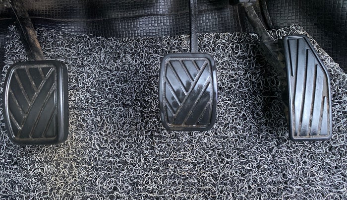 2020 Maruti Swift VXI, Petrol, Manual, 67,473 km, Pedals