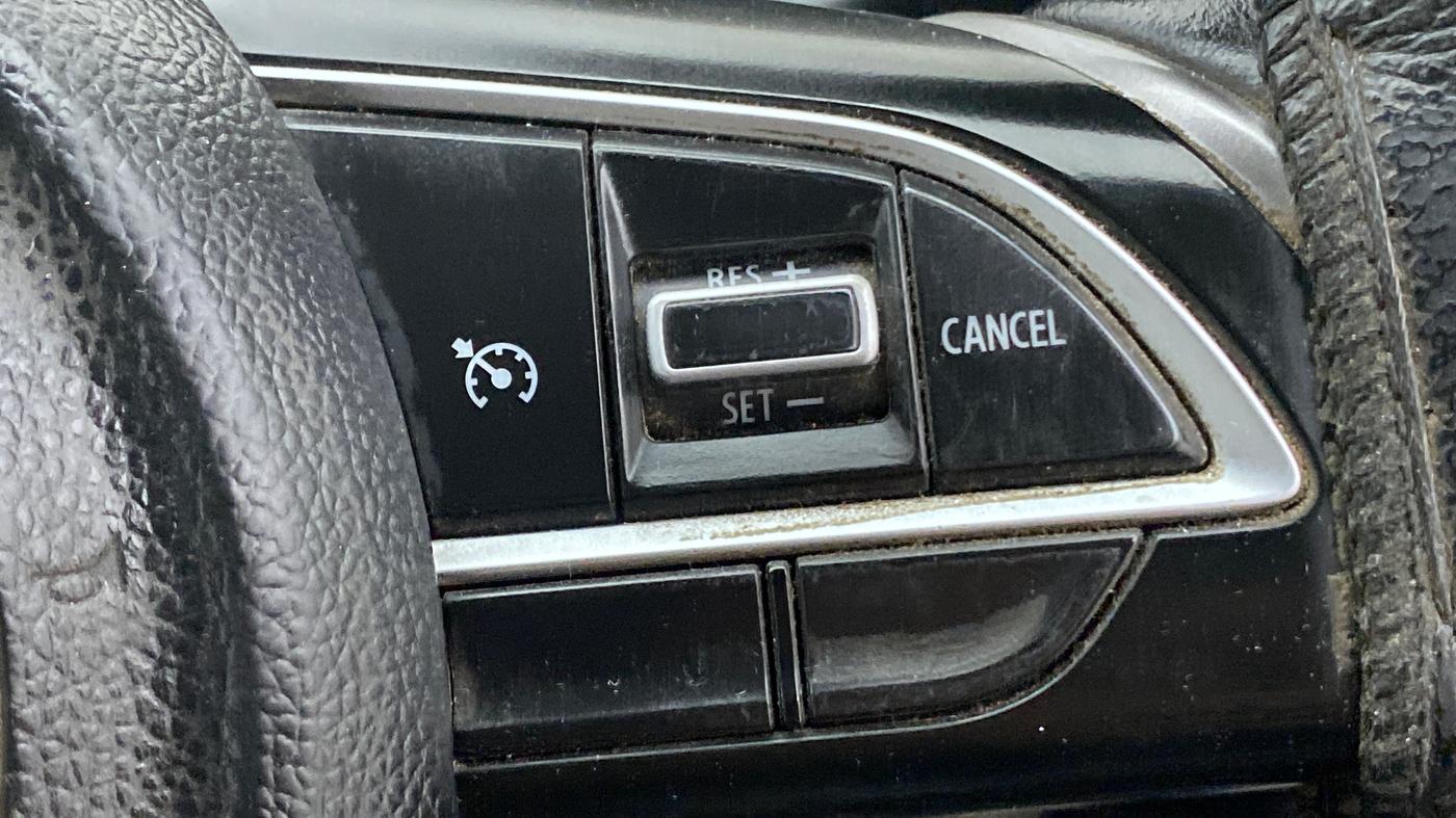 2019 Maruti XL6 ALPHA AT, CNG, Automatic, 96,827 km, Adaptive Cruise Control