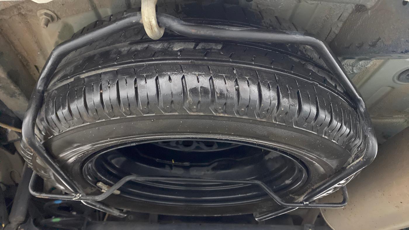 2019 Maruti XL6 ALPHA AT, CNG, Automatic, 96,827 km, Spare Tyre