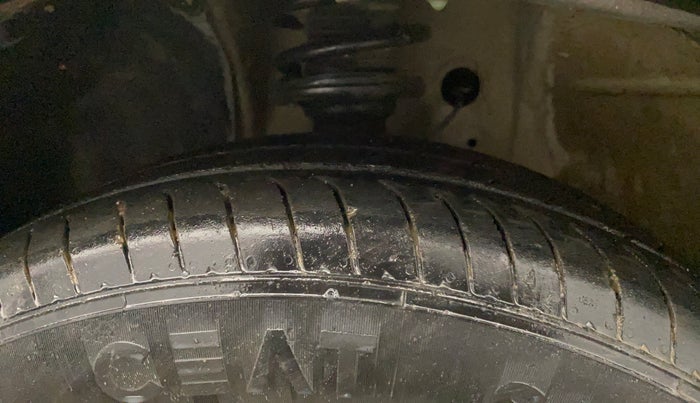2018 Maruti IGNIS ALPHA 1.2, Petrol, Manual, 96,982 km, Left Front Tyre Tread