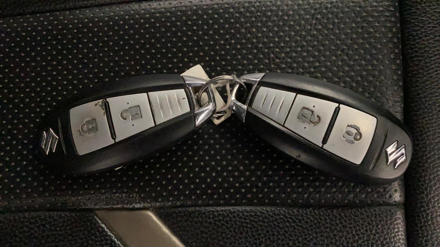 2018 Maruti IGNIS ALPHA 1.2, Petrol, Manual, 96,779 km, Key Close Up