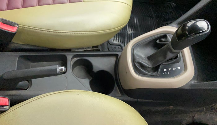 2016 Hyundai Grand i10 ASTA (O) AT 1.2 KAPPA VTVT, Petrol, Automatic, 97,207 km, Gear Lever