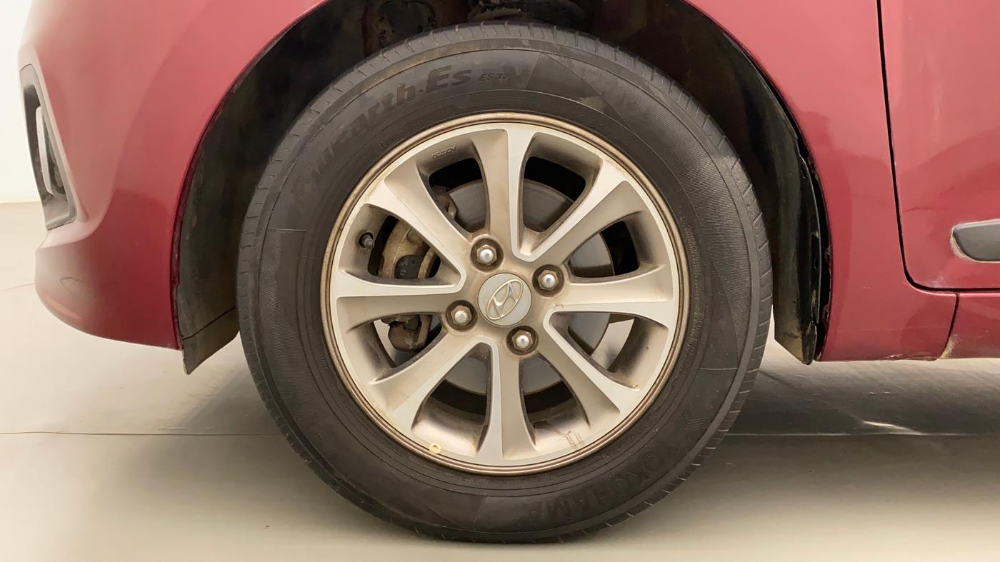 2016 Hyundai Grand i10 ASTA (O) AT 1.2 KAPPA VTVT, Petrol, Automatic, 97,207 km, Left Front Wheel