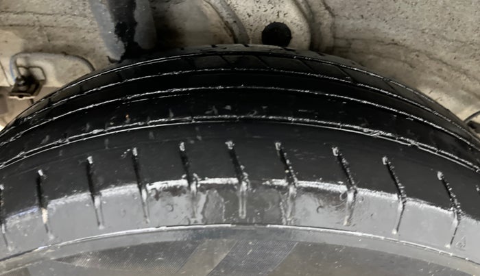 2019 Hyundai VENUE S 1.0 TURBO DCT, Petrol, Automatic, 43,031 km, Right Rear Tyre Tread