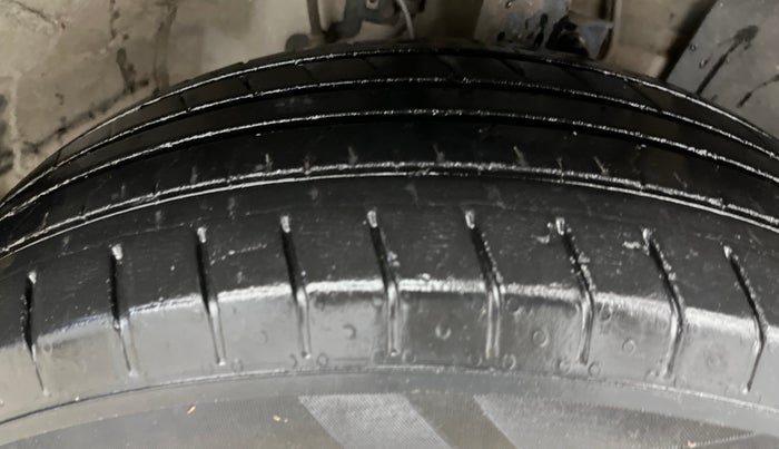 2019 Hyundai VENUE S 1.0 TURBO DCT, Petrol, Automatic, 43,031 km, Right Front Tyre Tread