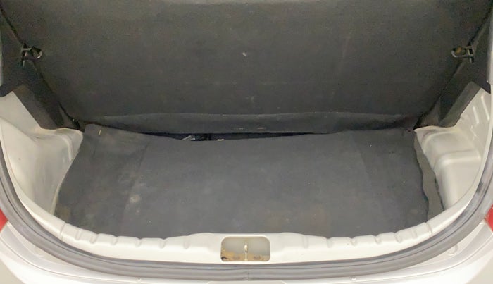 2012 Hyundai Eon D-LITE+, Petrol, Manual, 35,119 km, Boot Inside