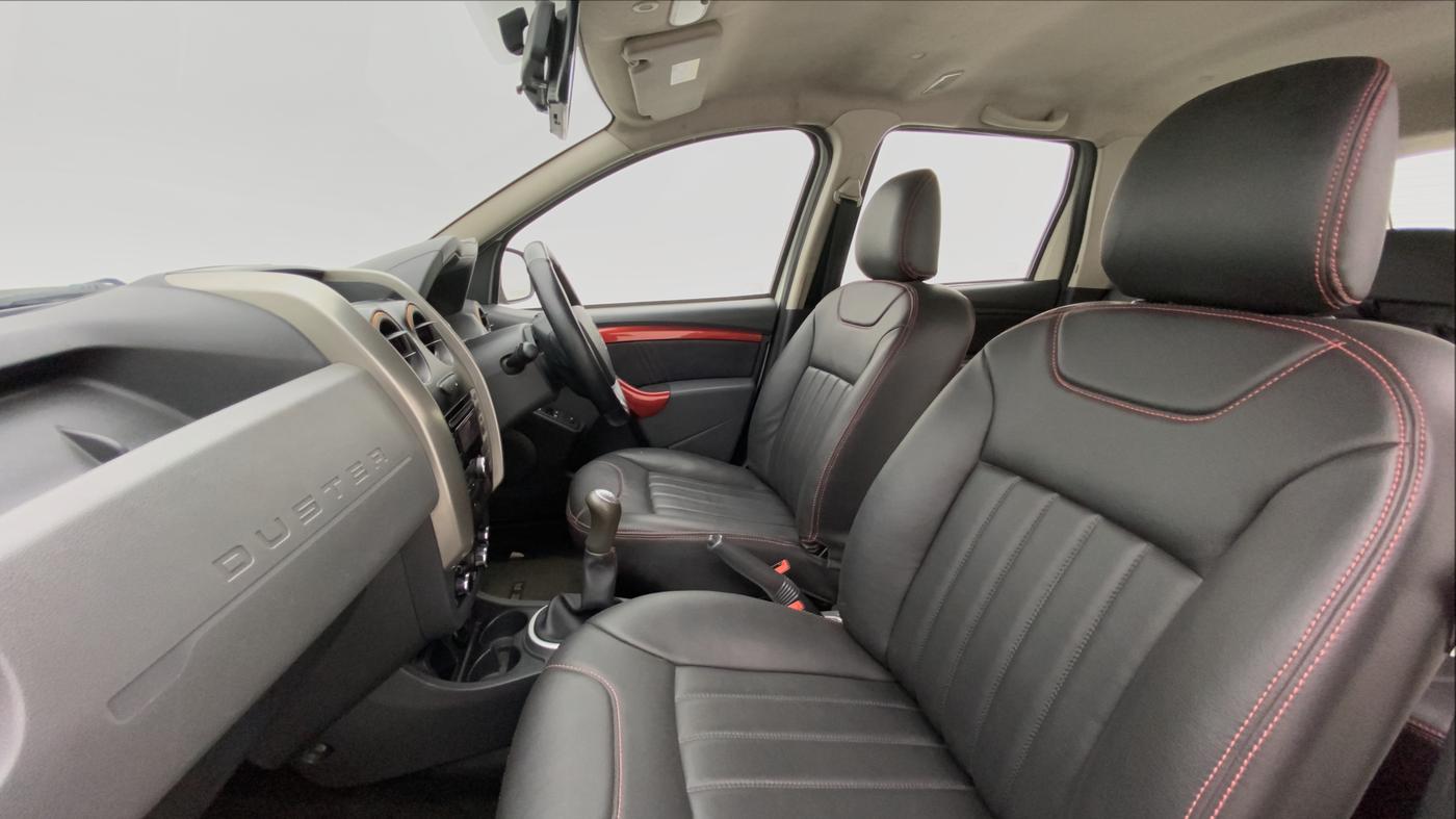 2016 Renault Duster RXS 85 PS, Diesel, Manual, 64,852 km, Right Side Front Door Cabin