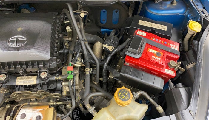 2018 Tata NEXON XZA PLUS PETROL DUAL TONE, Petrol, Automatic, 22,909 km, Engine View - Left