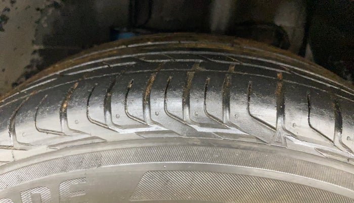 2018 Tata NEXON XZA PLUS PETROL DUAL TONE, Petrol, Automatic, 22,909 km, Left Front Tyre Tread