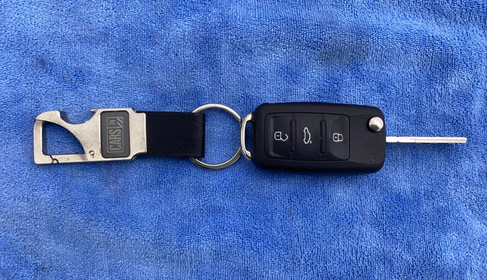 2020 Skoda Rapid 1.0 AMBITION TSI MT, Petrol, Manual, 12,245 km, Key Close Up