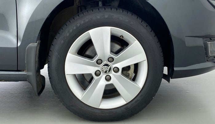 2020 Skoda Rapid 1.0 AMBITION TSI MT, Petrol, Manual, 12,245 km, Right Front Wheel