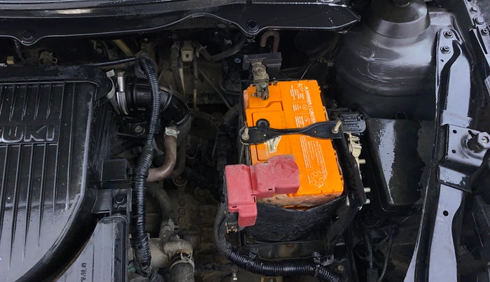 2017 Maruti Swift VXI O, Petrol, Manual, 78,759 km, Engine View - Left