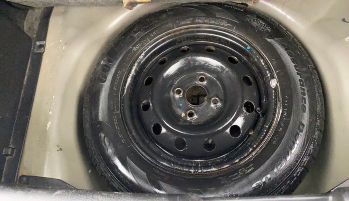 2017 Maruti Swift VXI O, Petrol, Manual, 78,759 km, Spare Tyre