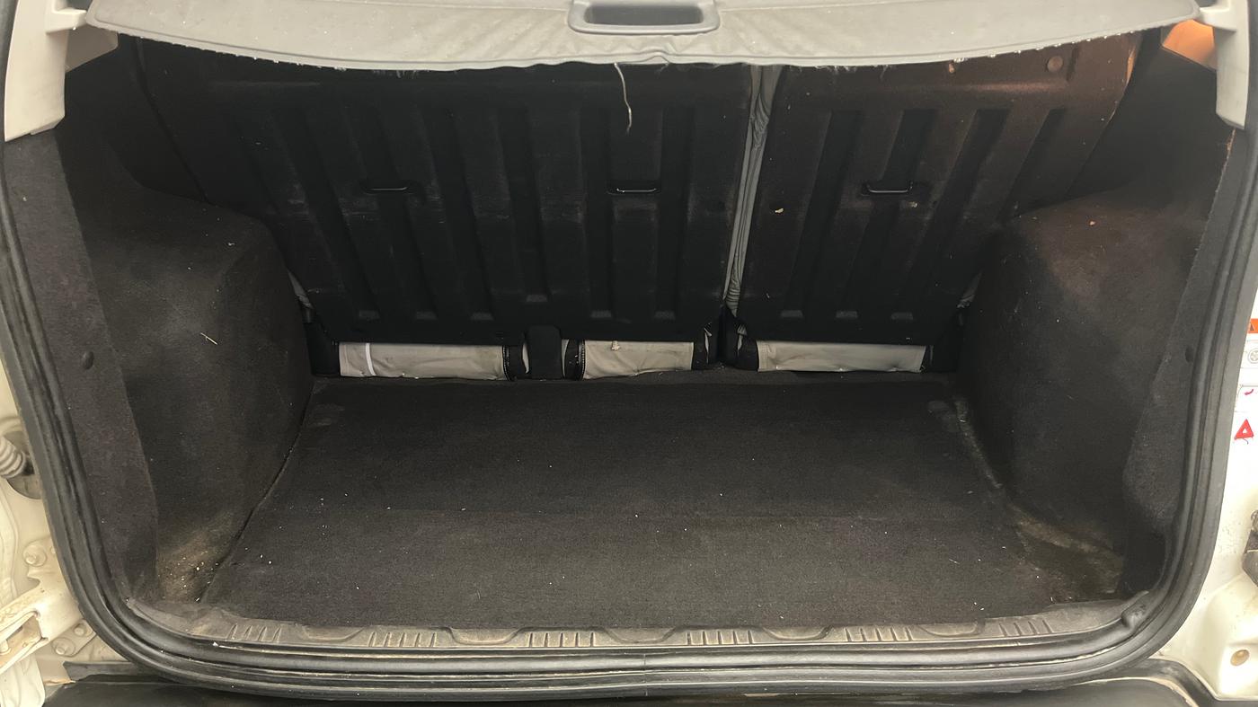 2015 Ford Ecosport TREND 1.5L PETROL, Petrol, Manual, 1,16,023 km, Boot Inside
