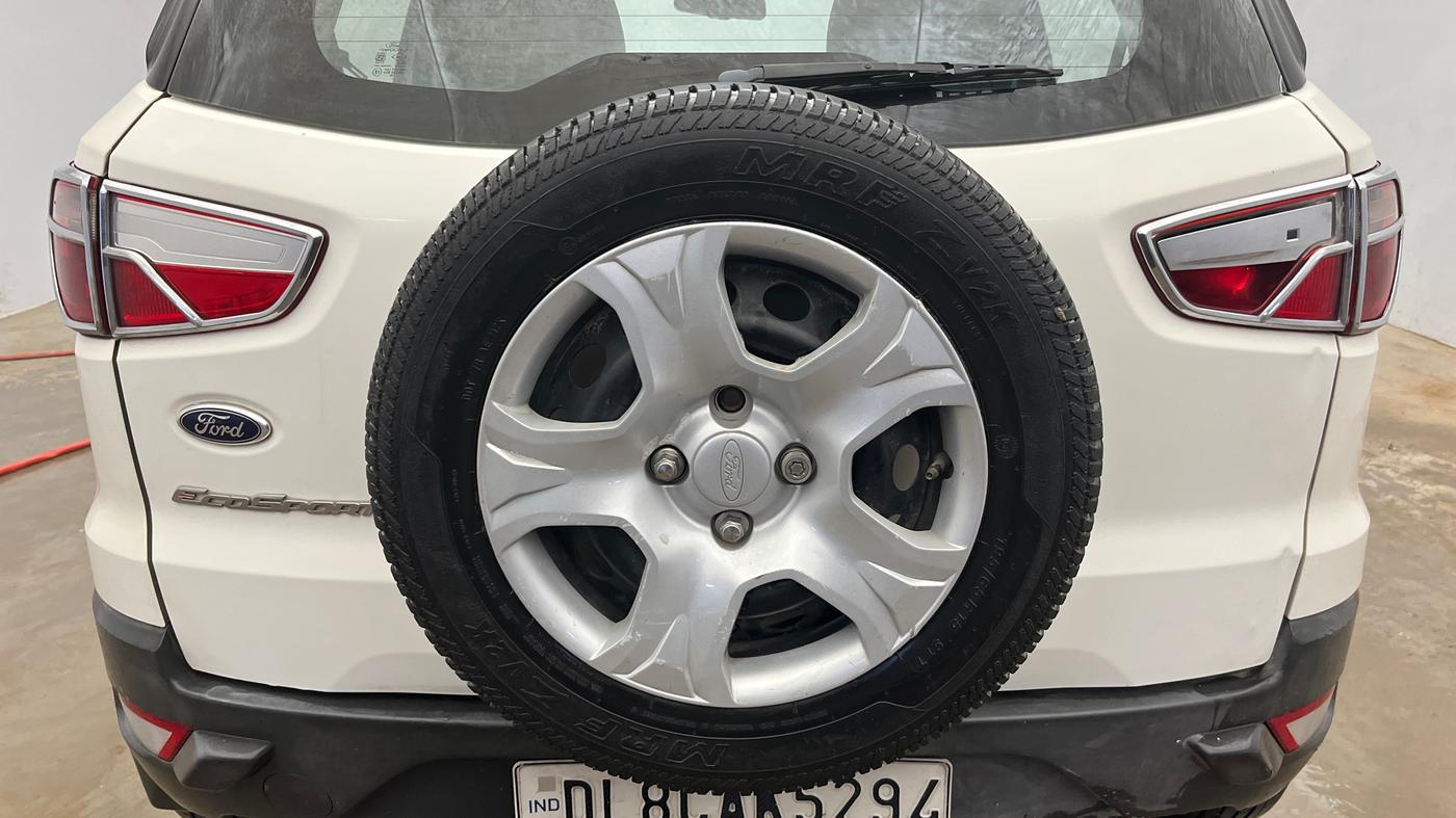 2015 Ford Ecosport TREND 1.5L PETROL, Petrol, Manual, 1,16,023 km, Spare Tyre
