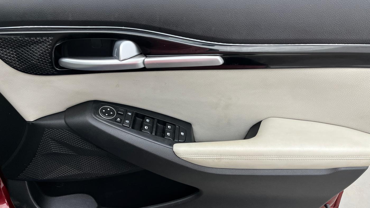 2021 KIA SELTOS HTX 1.5 PETROL, Petrol, Manual, 24,029 km, Driver Side Door Panels Control