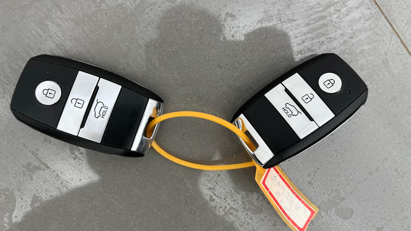 2021 KIA SELTOS HTX 1.5 PETROL, Petrol, Manual, 24,029 km, Key Close Up