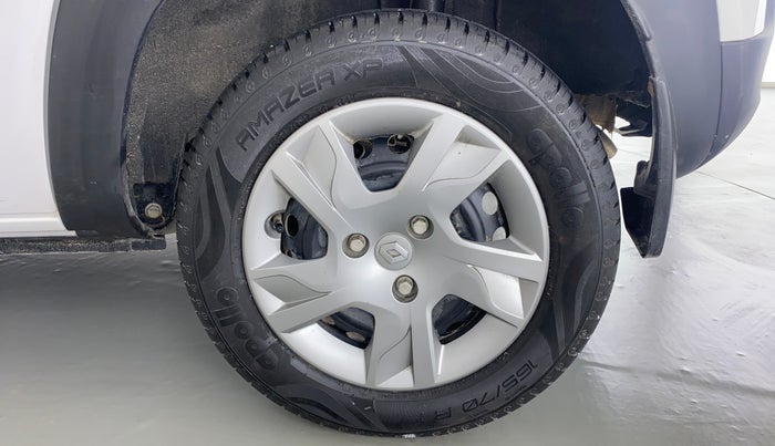 2021 Renault Kwid 1.0 RXT Opt, Petrol, Manual, 6,883 km, Left Rear Wheel