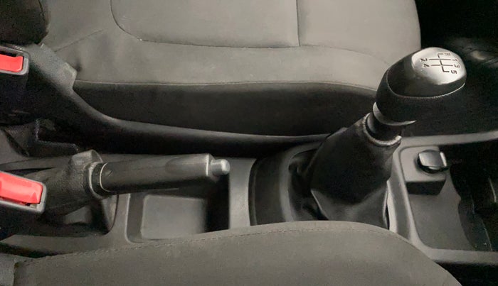 2019 Renault Kwid RXL, Petrol, Manual, 30,272 km, Gear Lever