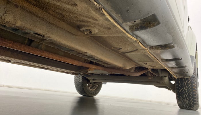 2014 Renault Duster 85 PS RXL, Diesel, Manual, 67,733 km, Right Side Underbody