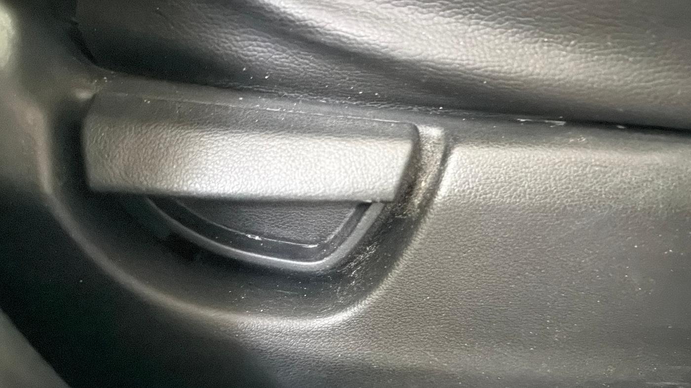 2019 Hyundai NEW SANTRO SPORTZ AMT, Petrol, Automatic, 67,101 km, Driver Side Adjustment Panel