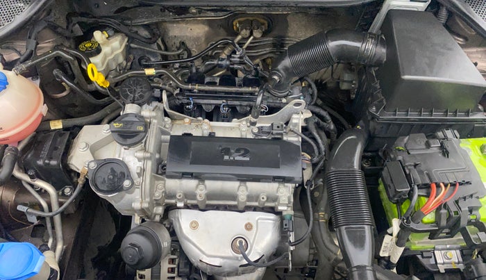 2016 Volkswagen Ameo HIGHLINE1.2L, Petrol, Manual, 67,291 km, Engine View