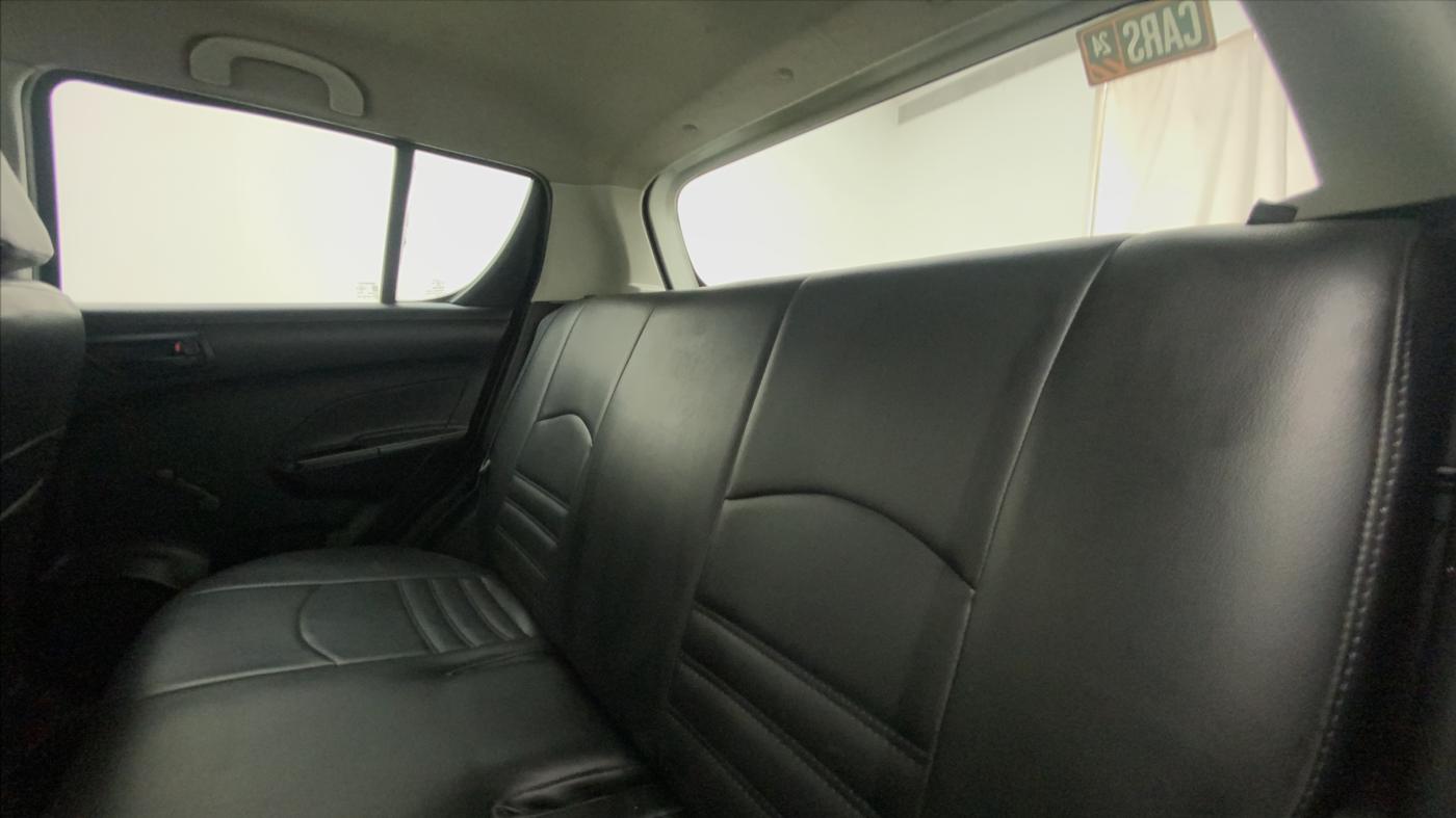 2011 Maruti Swift LXI, Petrol, Manual, 58,036 km, Right Side Rear Door Cabin