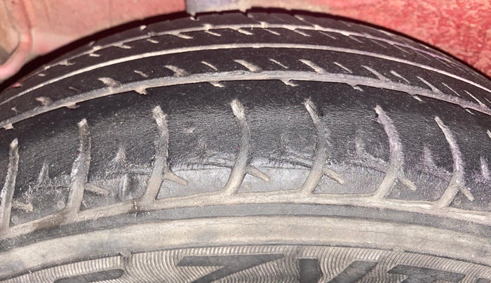 2018 Maruti Celerio VXI AMT, Petrol, Automatic, 39,143 km, Right Rear Tyre Tread