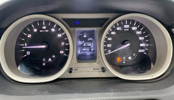 2017 Tata Tiago XZ PETROL, Petrol, Manual, 67,336 km, Odometer Image