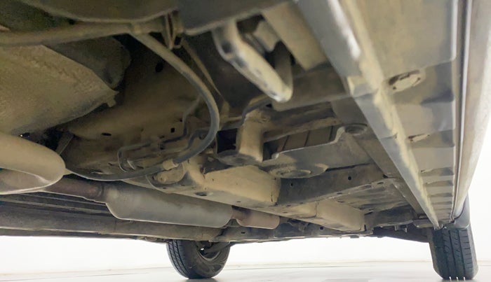 2015 Maruti Swift VXI D, Petrol, Manual, 43,018 km, Right Side Underbody