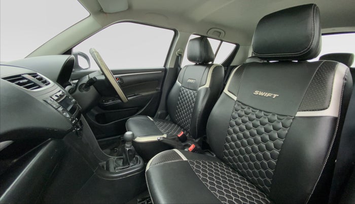 2015 Maruti Swift VXI D, Petrol, Manual, 43,018 km, Right Side Front Door Cabin