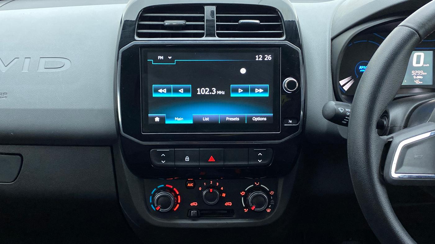 2020 Renault Kwid 1.0 RXT Opt, Petrol, Manual, 9,299 km, Air Conditioner