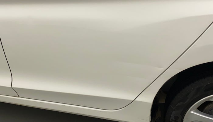 2016 Honda City 1.5L I-VTEC VX, CNG, Manual, 94,658 km, Rear left door - Slightly dented