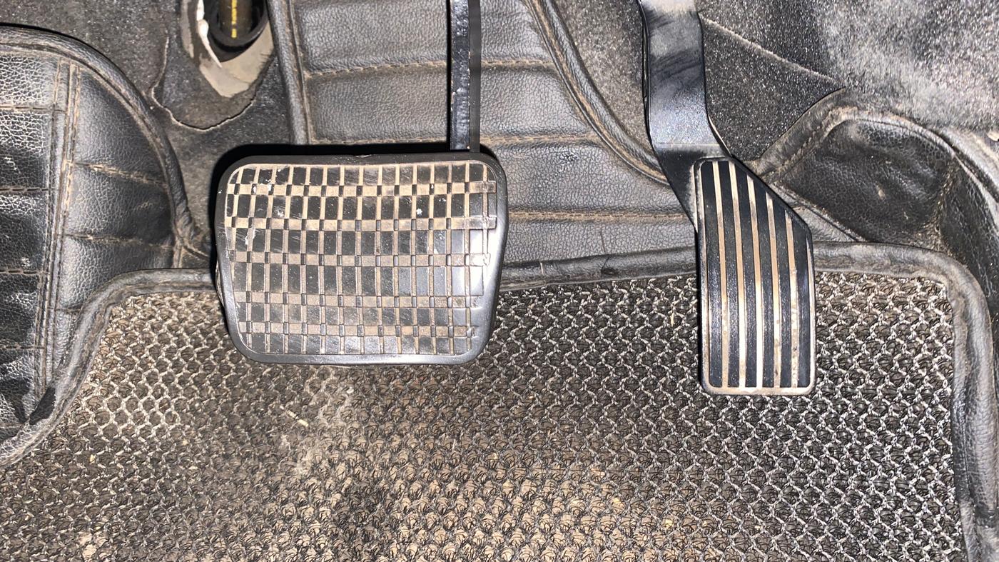 2021 Tata NEXON XMA SUNROOF PETROL, Petrol, Automatic, 79,203 km, Pedals