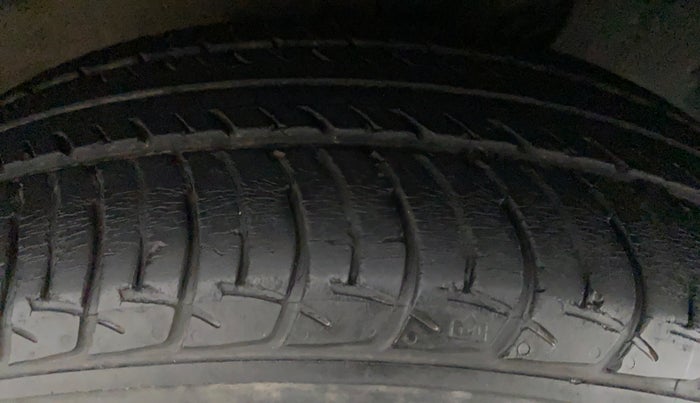 2019 Maruti New Wagon-R VXI 1.0 AMT, Petrol, Automatic, 12,837 km, Left Rear Tyre Tread