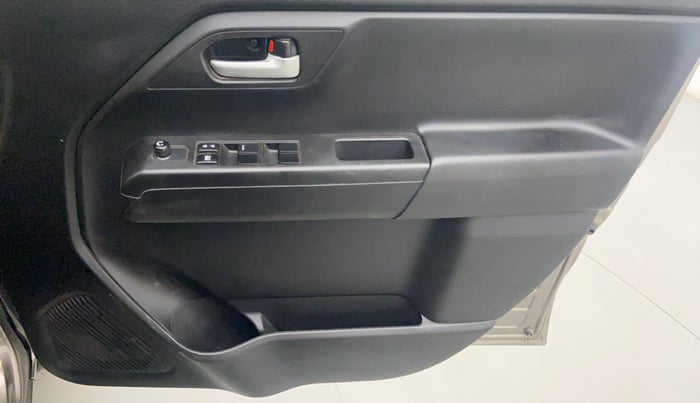 2019 Maruti New Wagon-R VXI 1.0 AMT, Petrol, Automatic, 12,837 km, Driver Side Door Panels Control