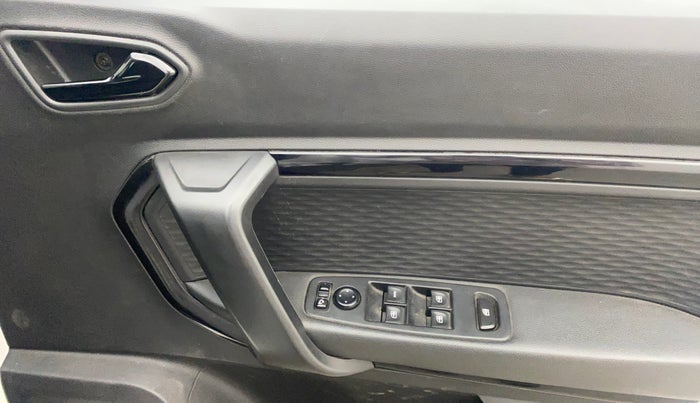 2022 Renault Kiger RXZ AMT, Petrol, Automatic, 48,780 km, Driver Side Door Panels Control