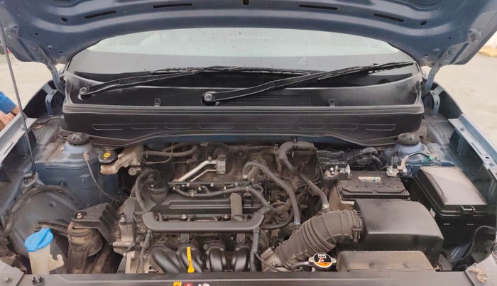 2021 Hyundai VENUE S+ 1.2, Petrol, Manual, 39,267 km, Engine View