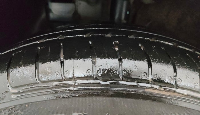 2021 Hyundai VENUE S+ 1.2, Petrol, Manual, 39,267 km, Left Front Tyre Tread