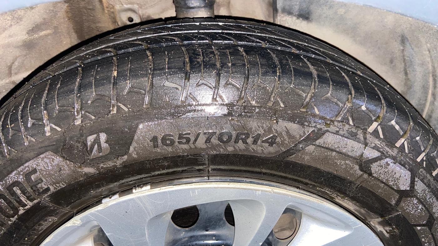 2022 Maruti Celerio ZXI, CNG, Manual, 94,367 km, Right Front Tyre Tread