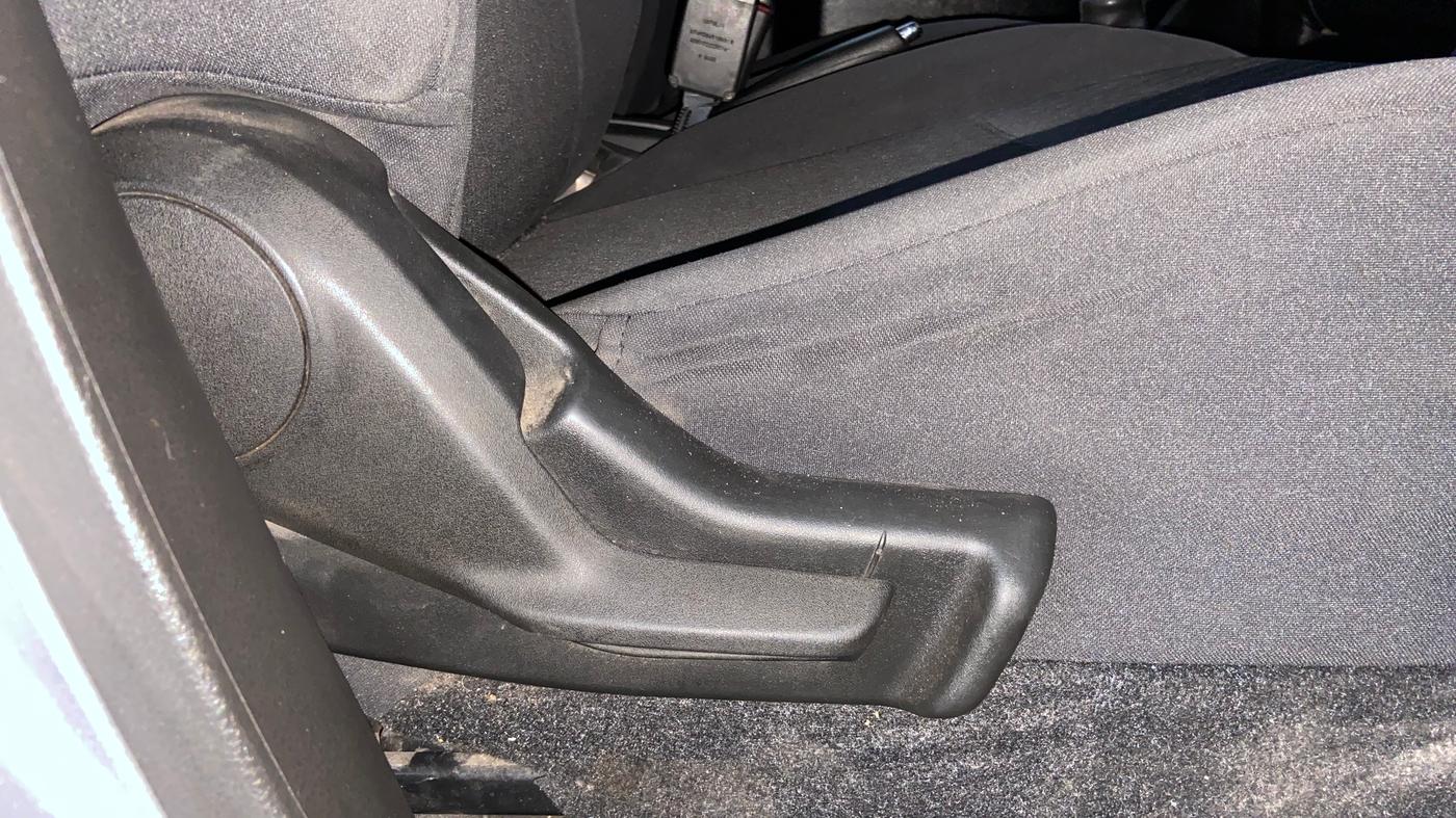 2022 Maruti Celerio ZXI, CNG, Manual, 94,367 km, Driver Side Adjustment Panel