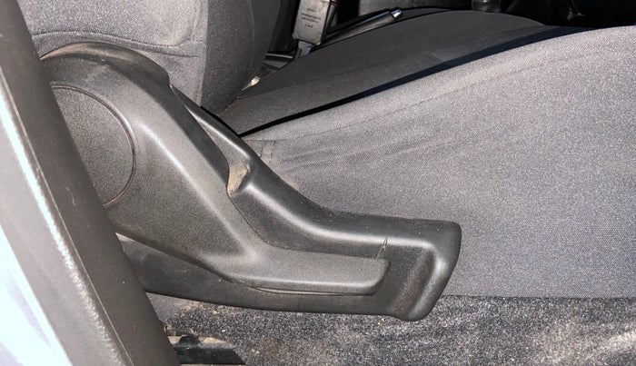 2022 Maruti Celerio ZXI, CNG, Manual, 94,367 km, Driver Side Adjustment Panel