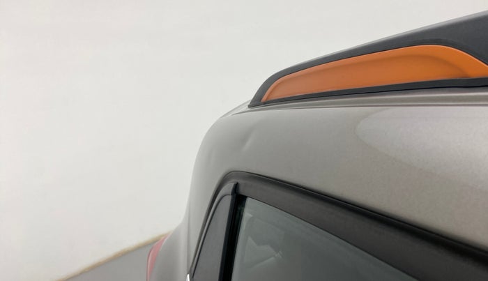 2019 Renault Kwid CLIMBER 1.0, Petrol, Manual, 43,183 km, Right C pillar - Slightly dented