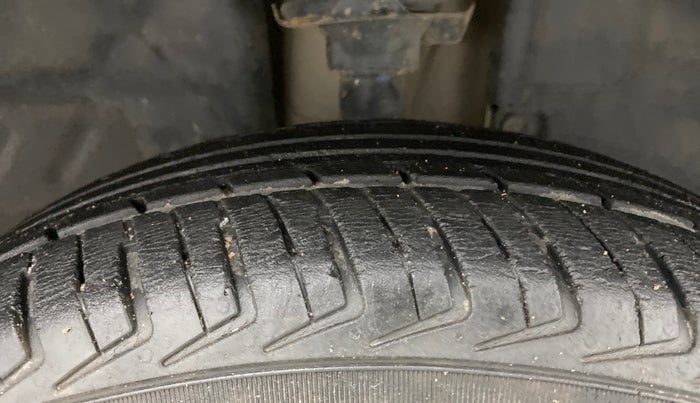 2019 Renault Kwid CLIMBER 1.0, Petrol, Manual, 43,183 km, Right Front Tyre Tread