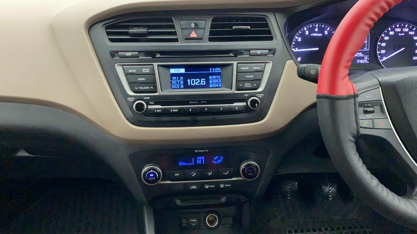 2015 Hyundai Elite i20 SPORTZ 1.2, Petrol, Manual, 54,629 km, Air Conditioner